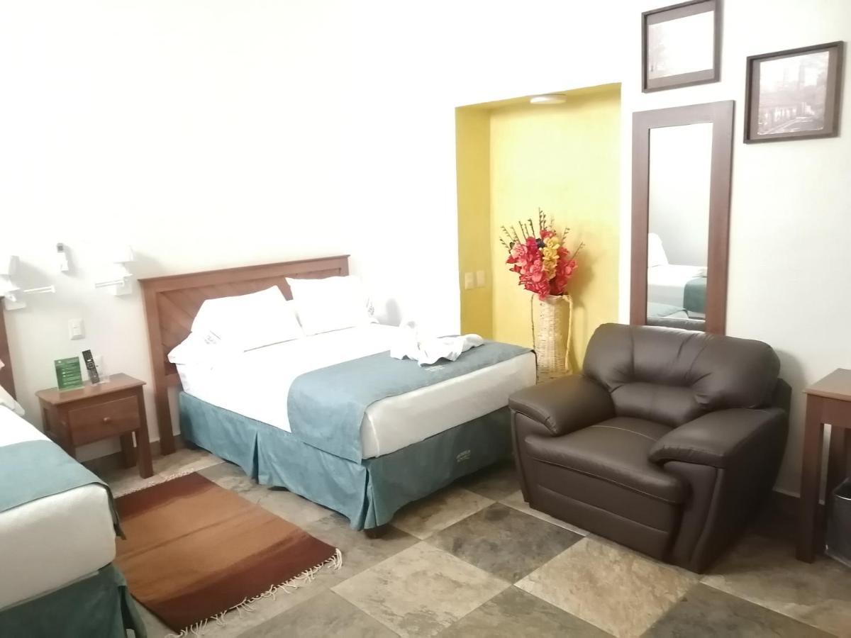 Casa Esmeralda Hotel Oaxaca Екстериор снимка